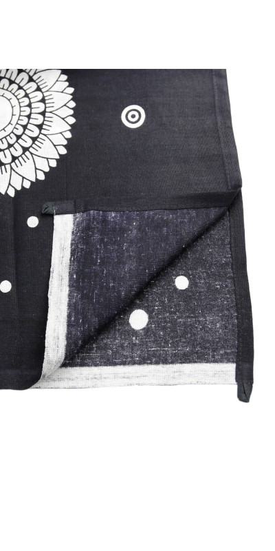 Zest For Life Elephant Tree Tapestry 52x80" Black