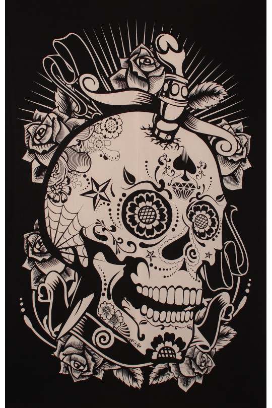 Zest For Life Black//White Skull Tapestry 52x80" 