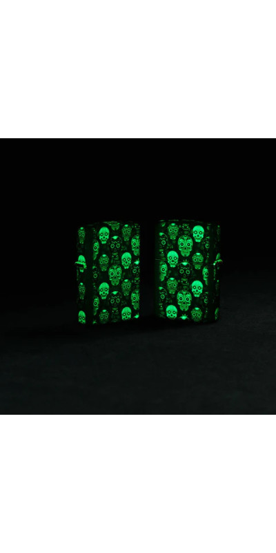 Glow In The Dark Sugar Skulls Zippo Lighter